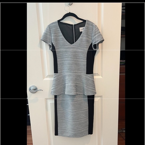 Joseph Ribkoff Drees Size 10 - Picture 1 of 15